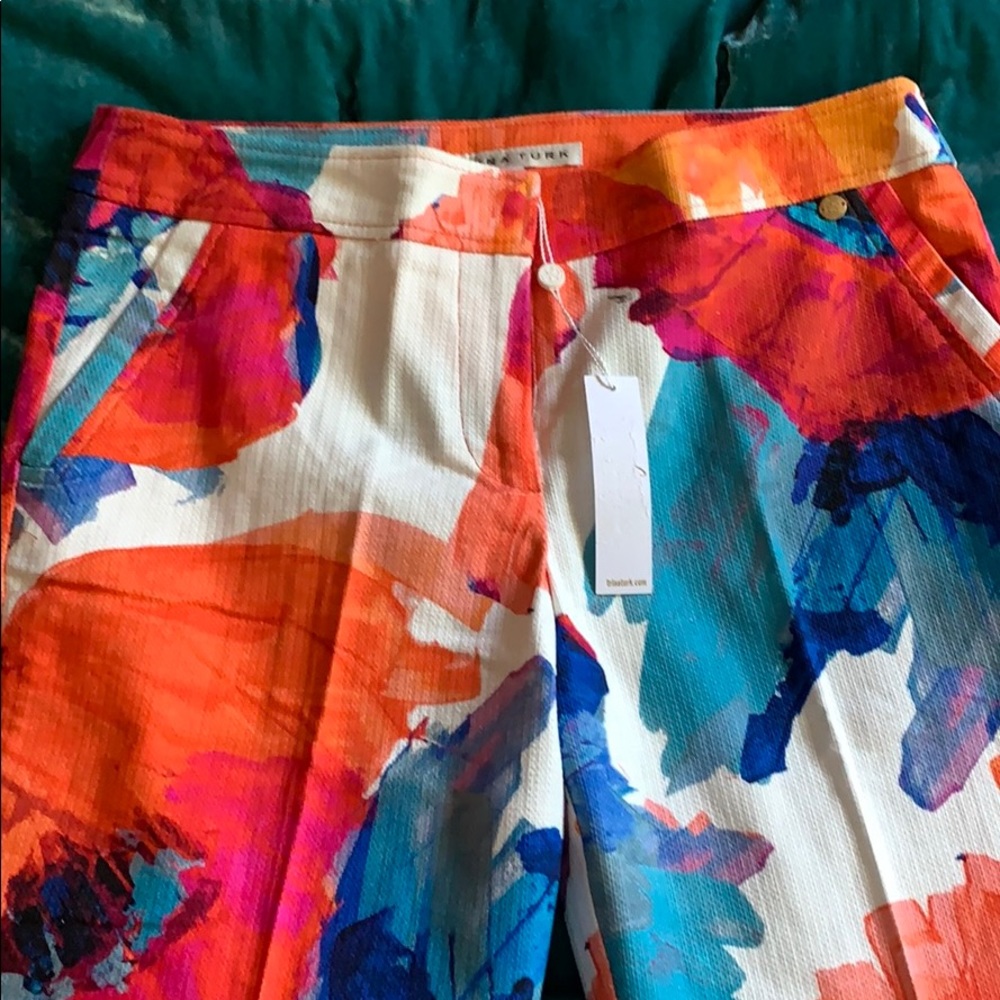 Trina Turk NWT Cropped Pants Size 6